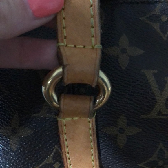 **SOLD** - Picture 5 of 8